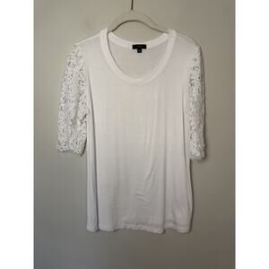 K & C White Tee Eyelet Sleeves Short Sleeve Stretch Sz M NEW